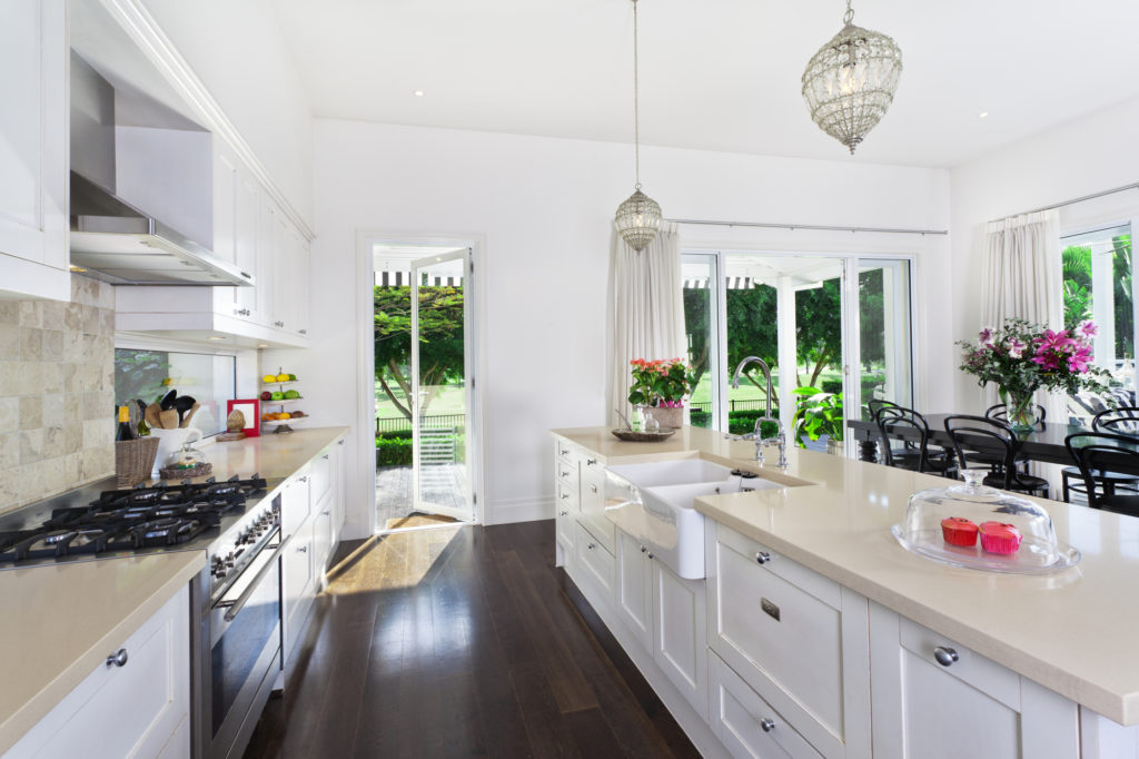 A kitchen without clutter on The Clutter Queen of Boston website